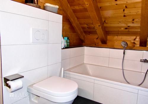 Badewanne, WC - 2026 erneuert