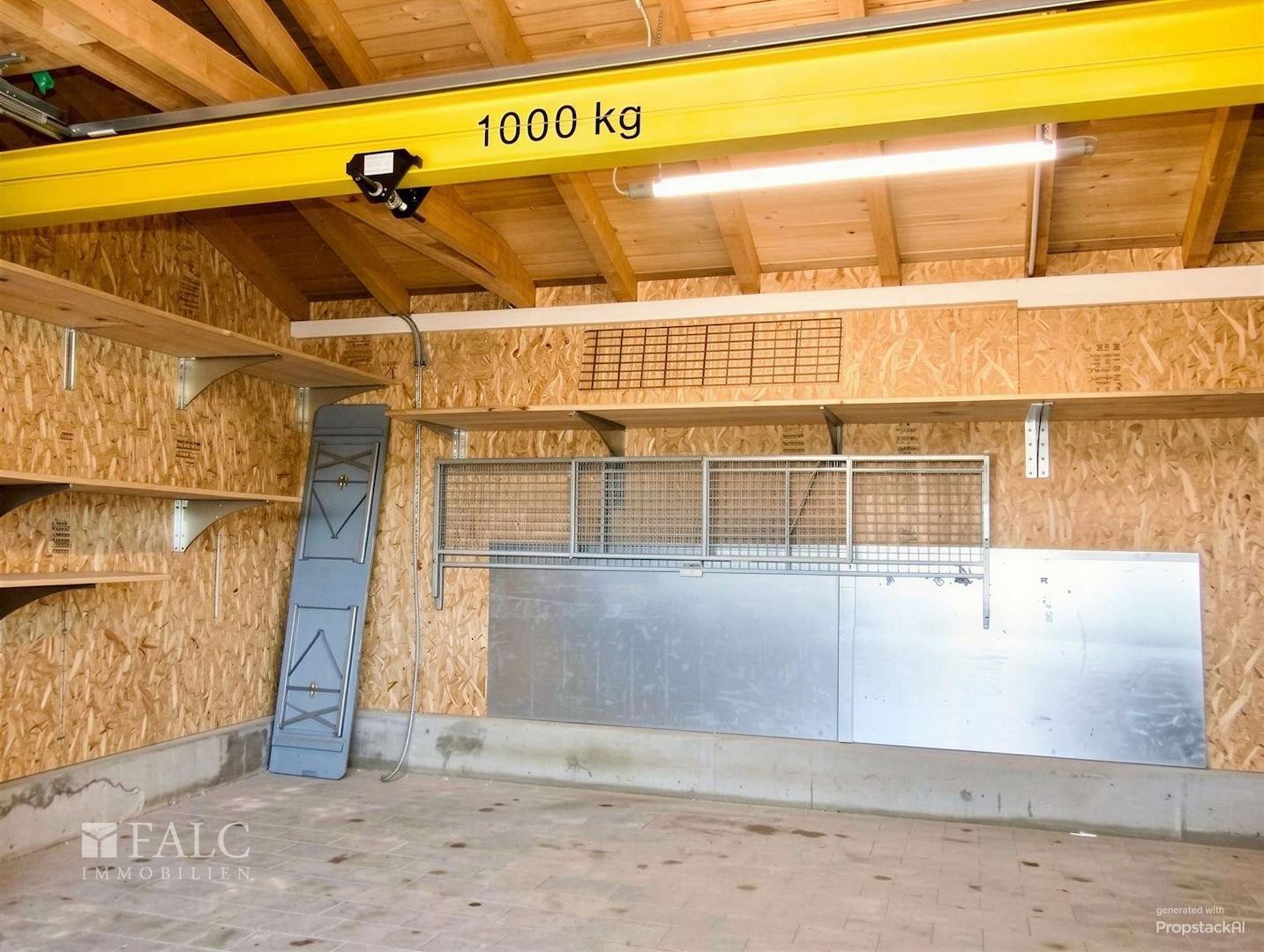 Doppel-Garage/Werkstatt, KI geleert