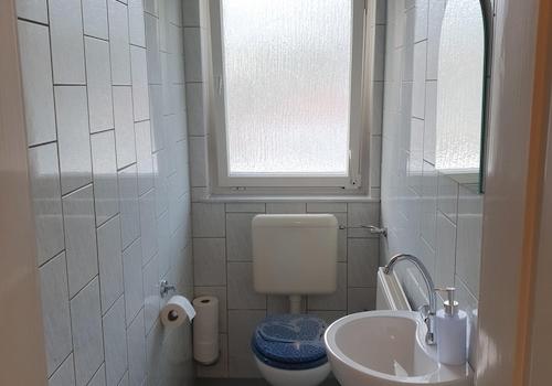 1.OG WC