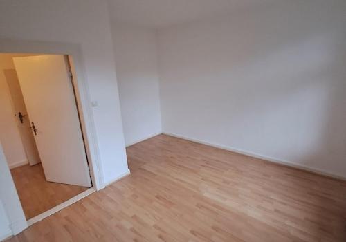 Wohnzimmer ohne Möbel
