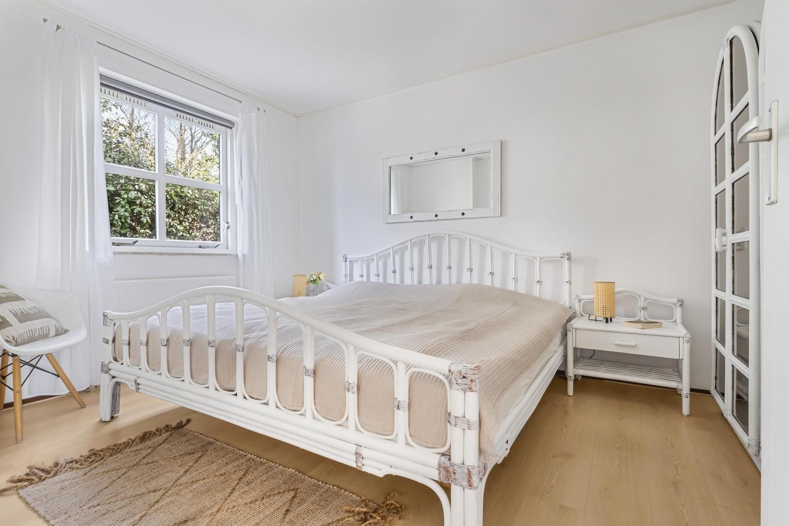 Schlafzimmer unten