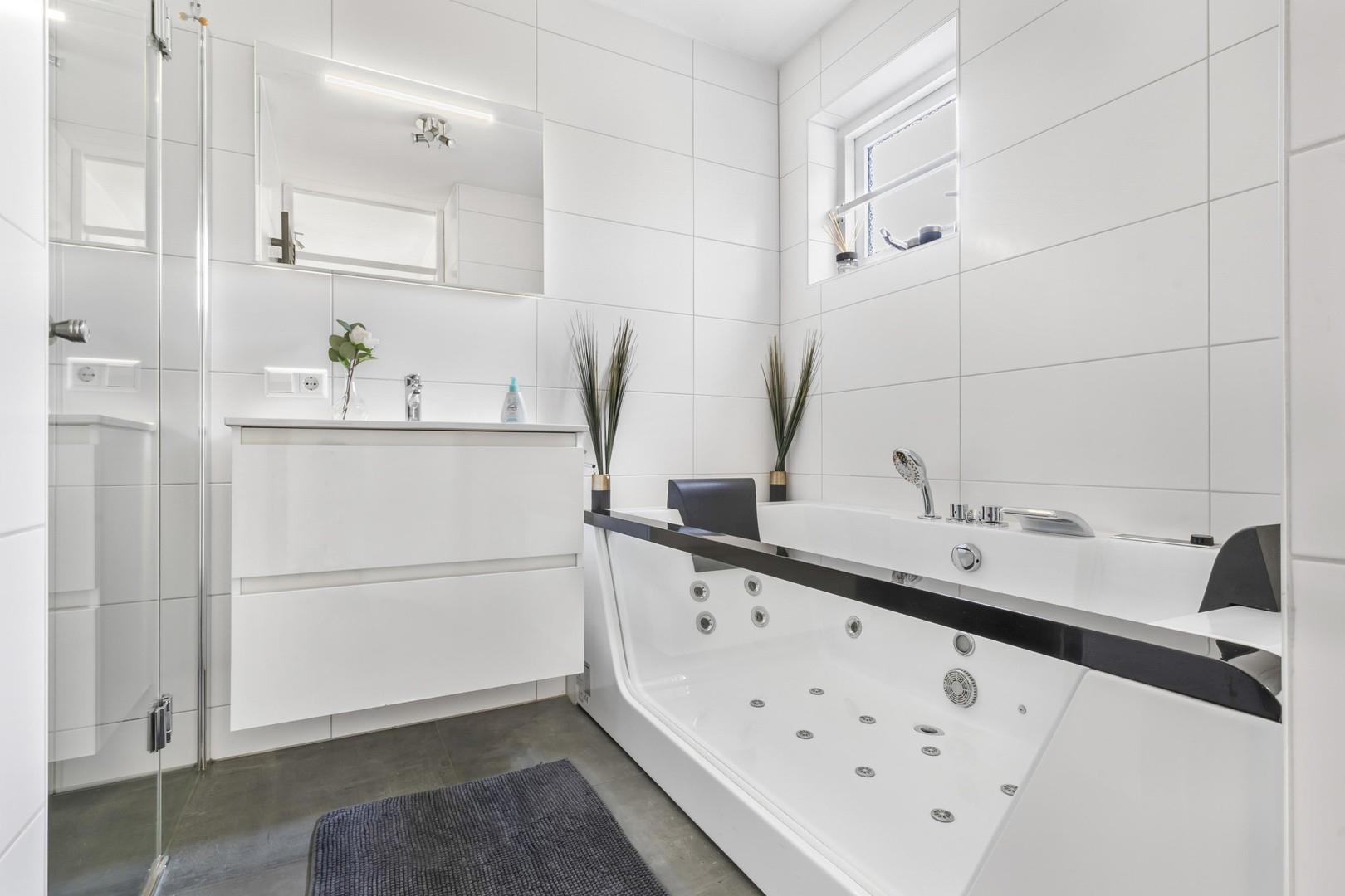 Badezimmer unten