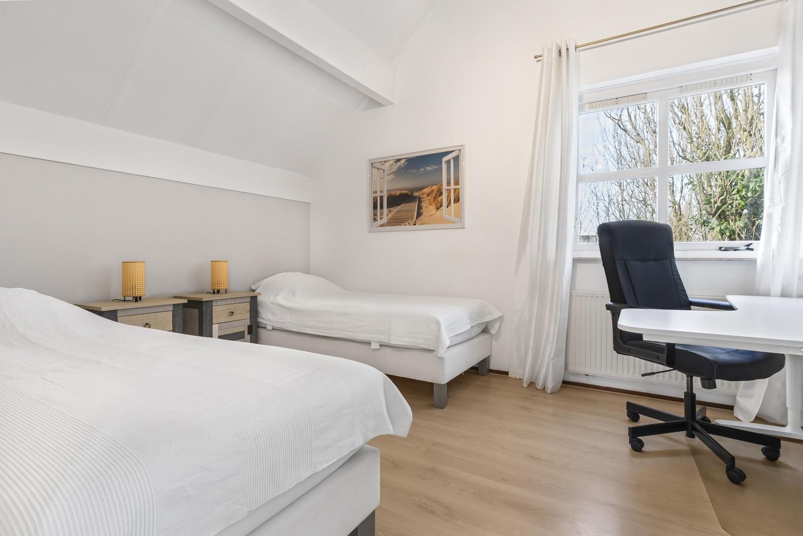 Schlafzimmer 2 oben