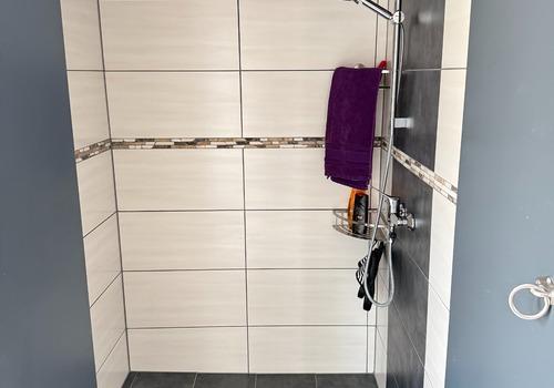 EG Gewerbe: Dusche
