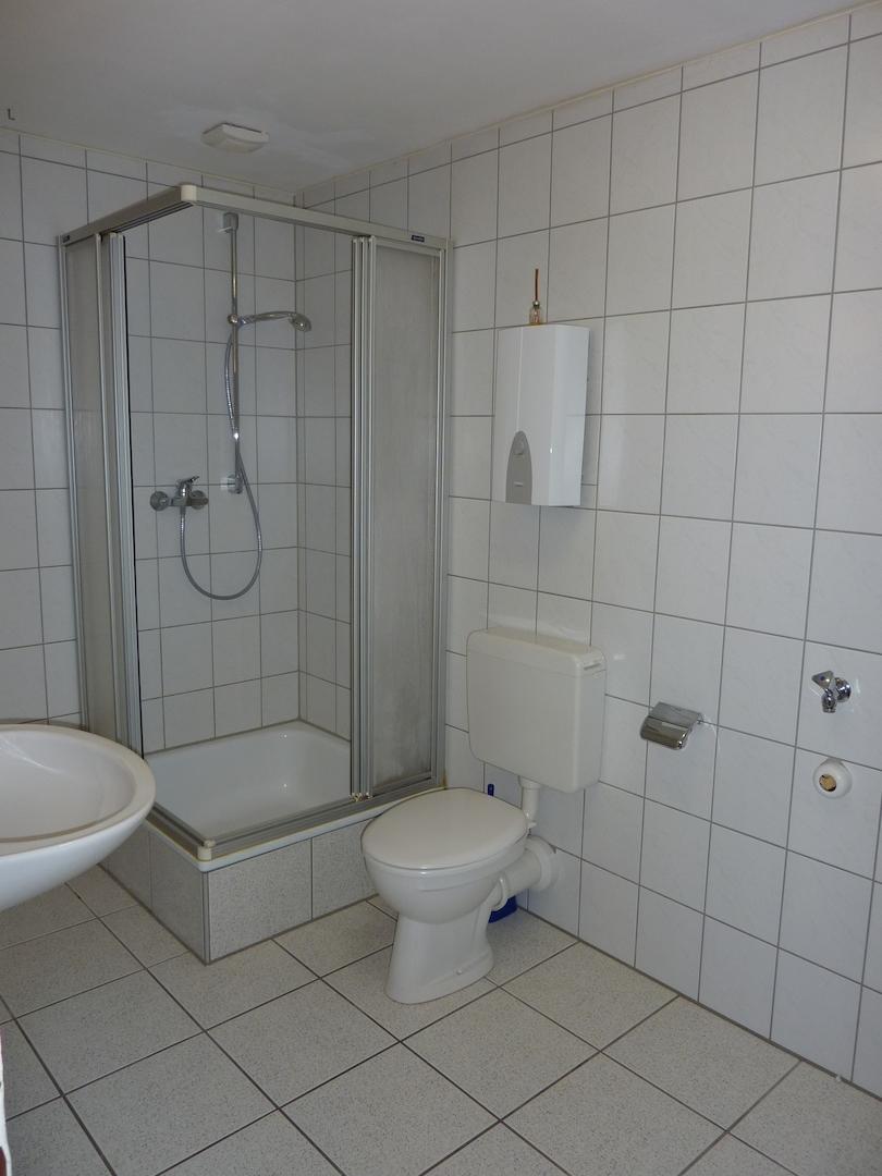 1.OG: 2-Zimmer-Whg. - Bad