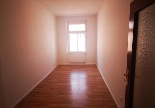 Kinderzimmer straßenseitig