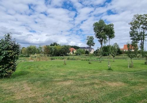 Seitlicher Landbereich