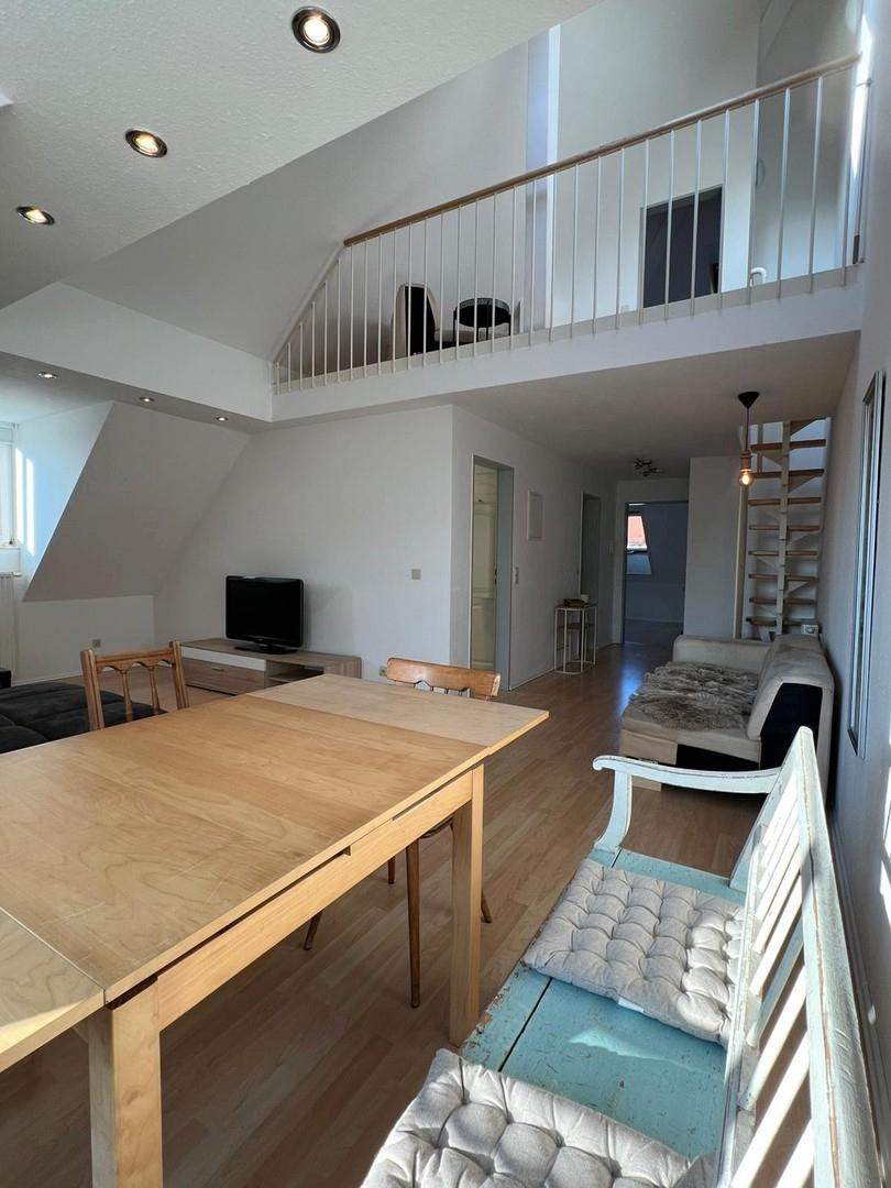 Wohnzimmer/Esszimmer
