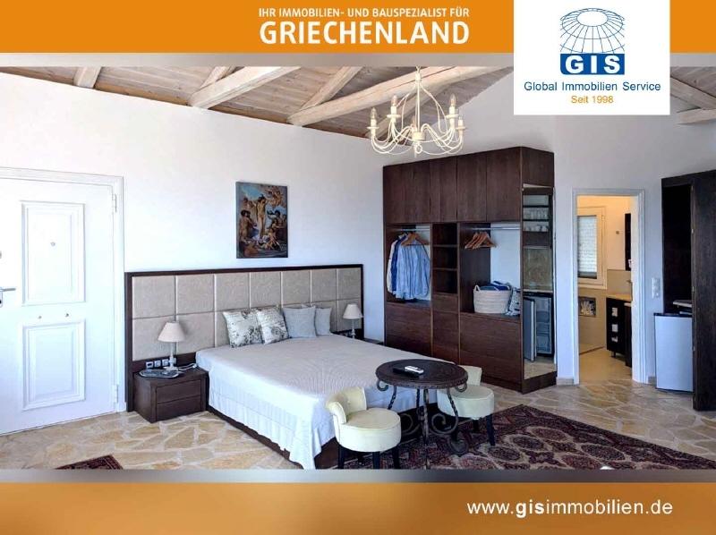 Schlafzimmer mit Bad