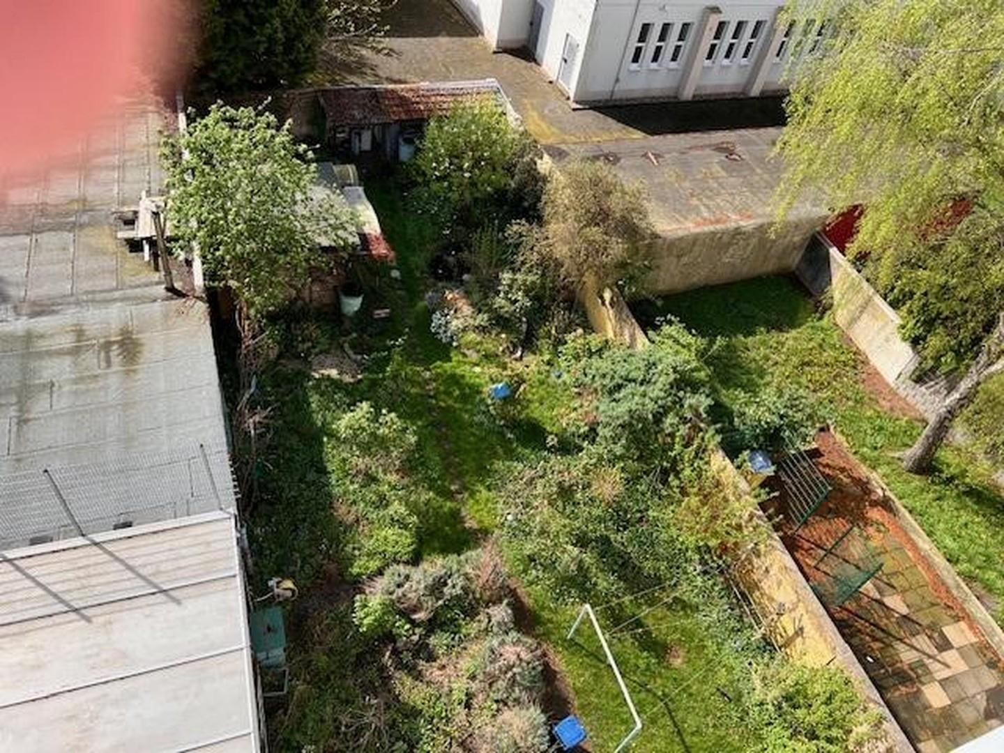 großer Garten - auf Anfrage