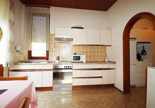 Küche der Wohnung im OG rechts