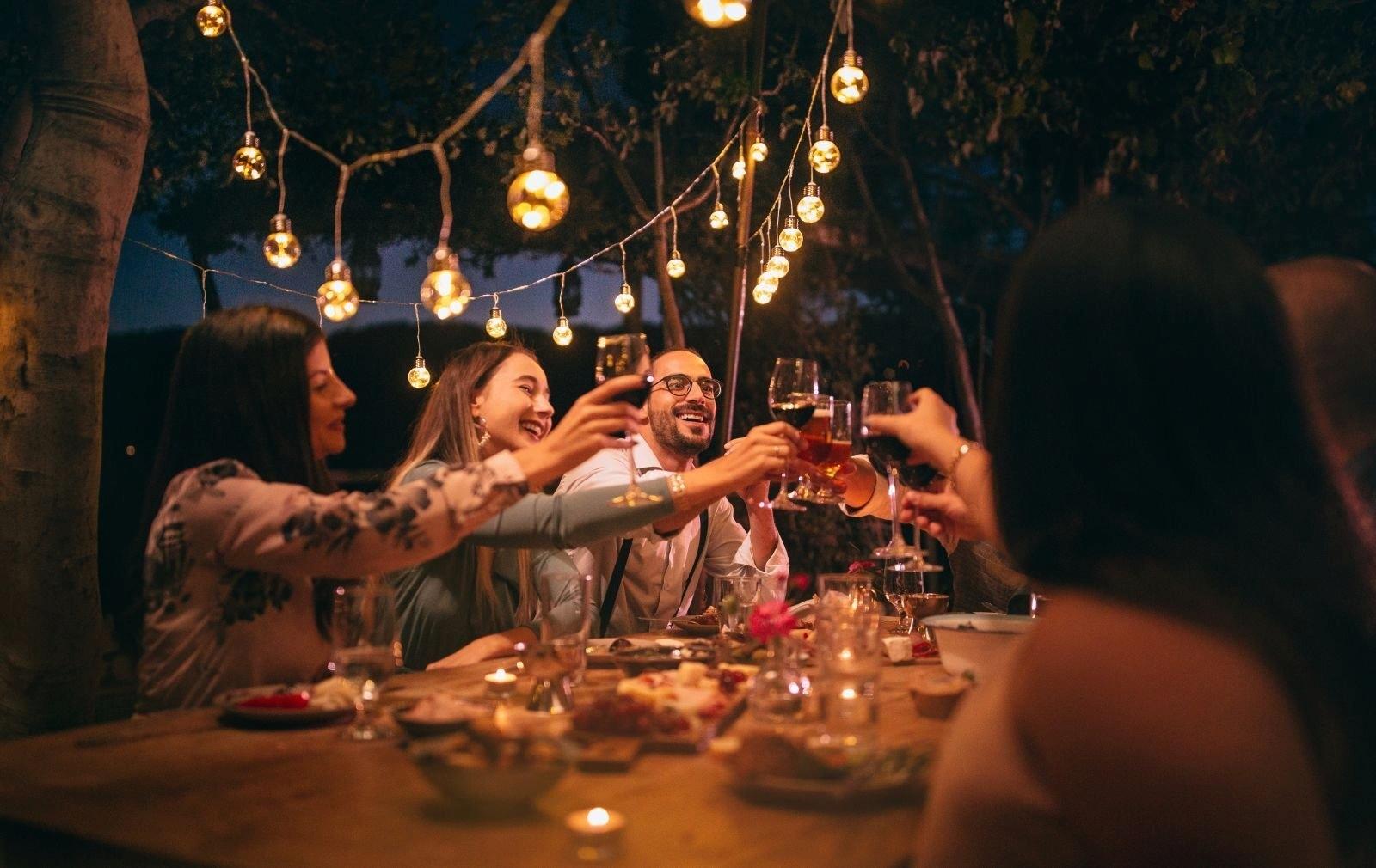 Feiern mit Freunden und Familie