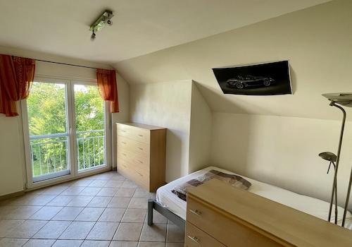 Schlafzimmer 2