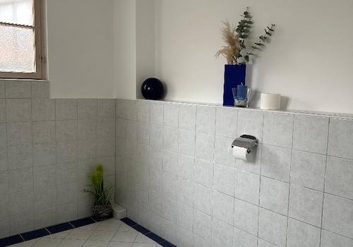 WC der Gewerbevermietung