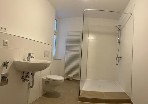 Bad mit Dusche