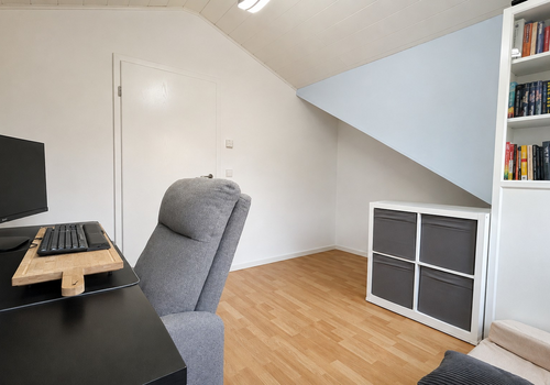 Büro/ Kinderzimmer