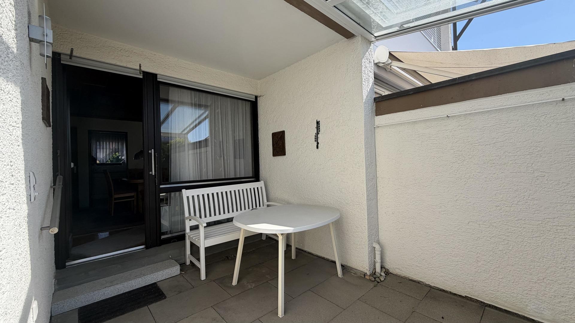 Überdachte Terrasse
