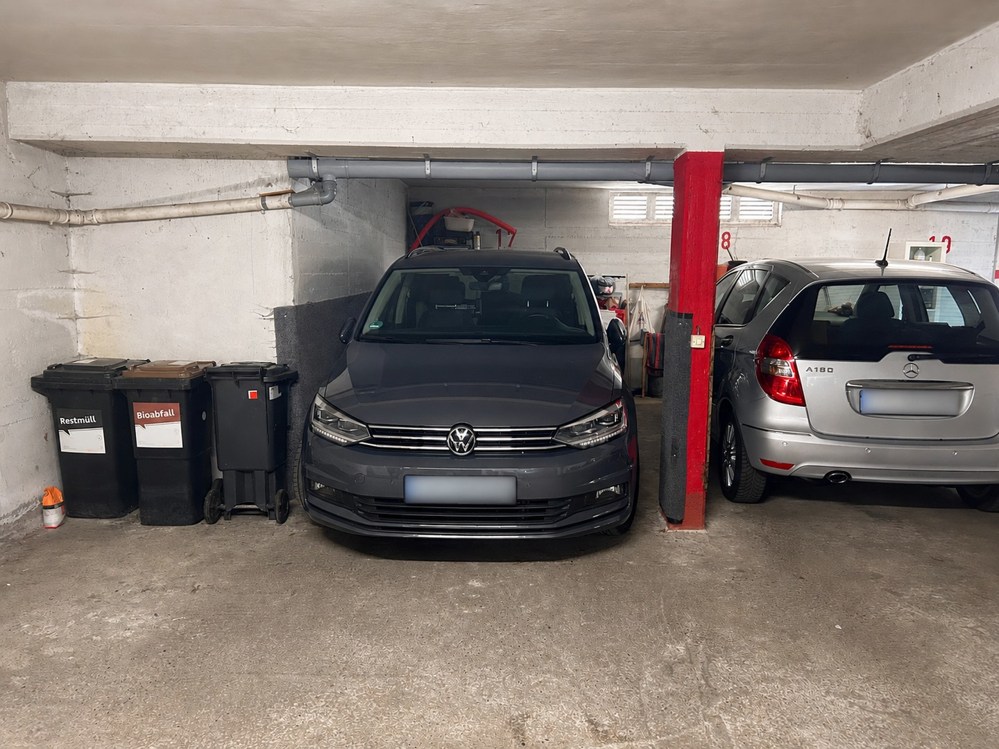 Tiefgaragenstellplatz