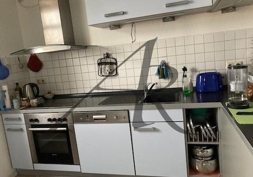 offene Küche mit Einbauküche