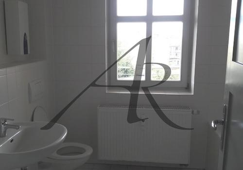Tageslichtbad mit Badewanne
