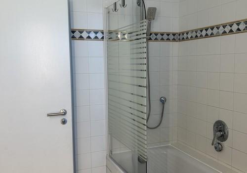 Badewanne Dusche