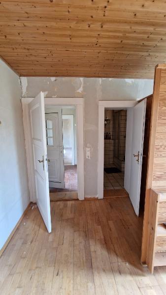kleines Zimmer mit Bad