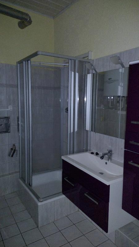 Bad mit Dusche