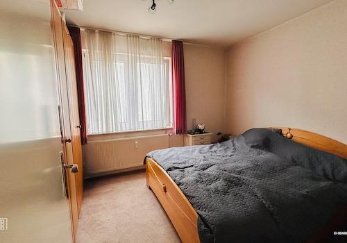 9 Schlafzimmer