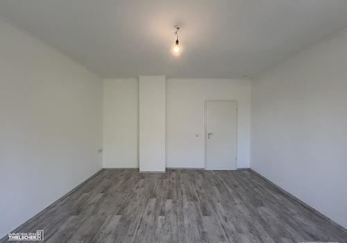 23 Großes Schlafzimmer W2 DG
