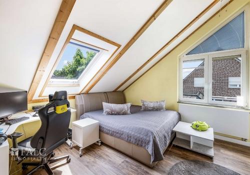 Schlafzimmer II