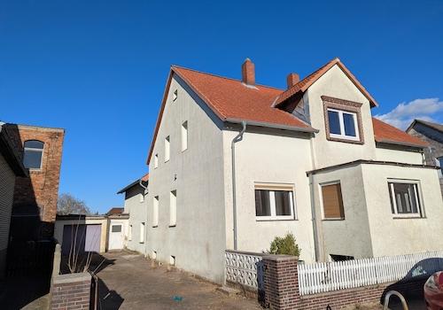 Haus Frontansicht