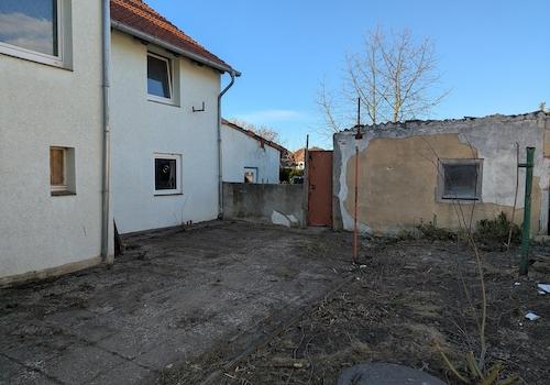 Haus seitlicher Weg