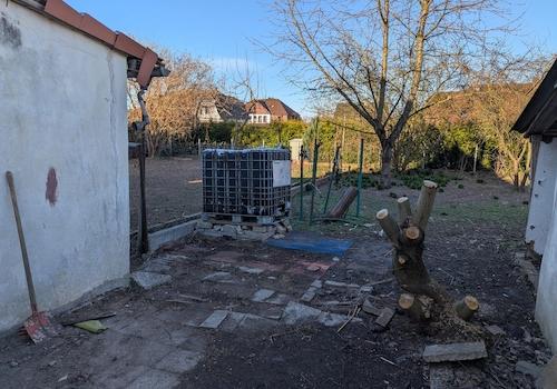 Weg zum Garten