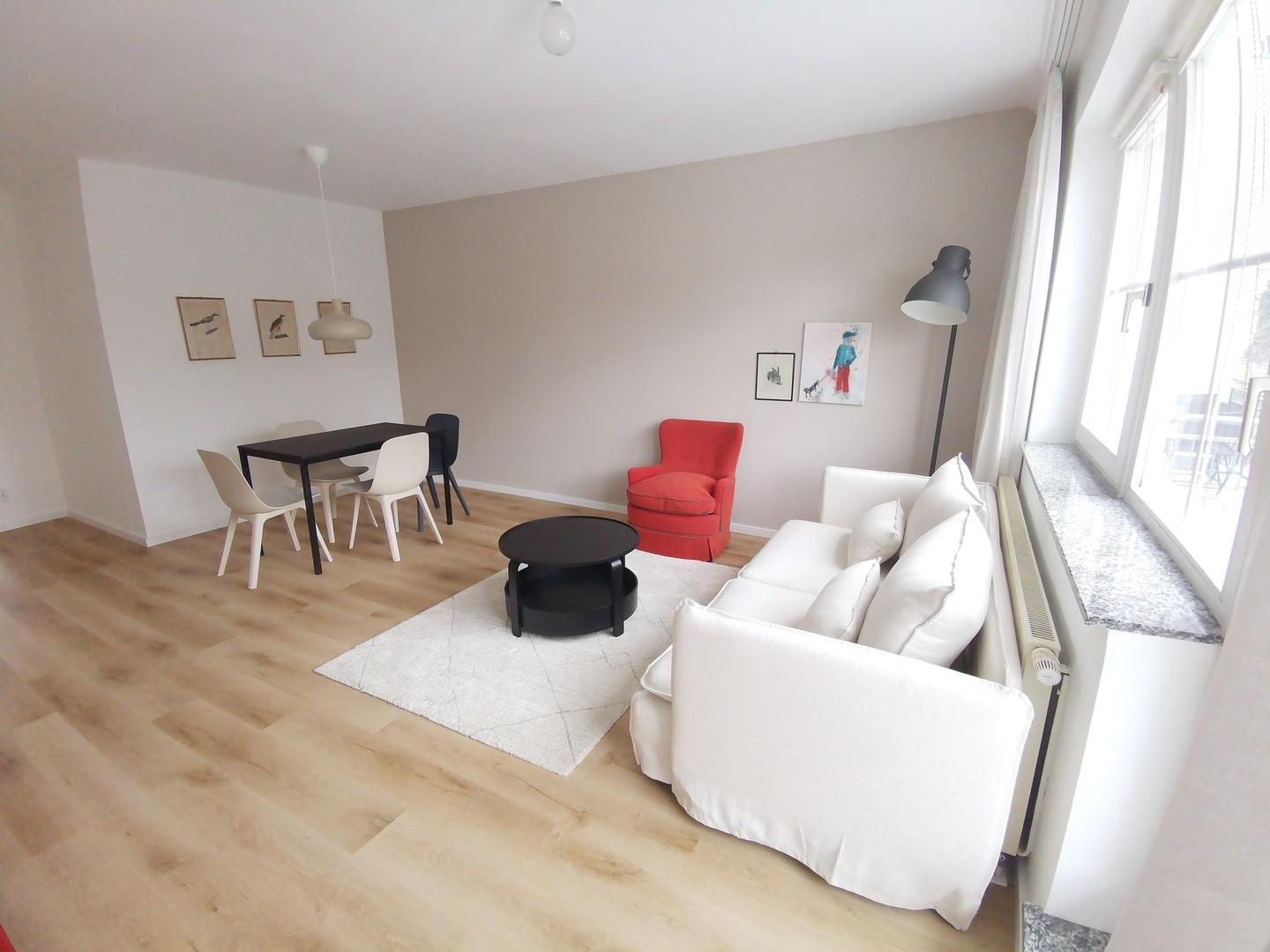 Wohnzimmer plus Essbereich II