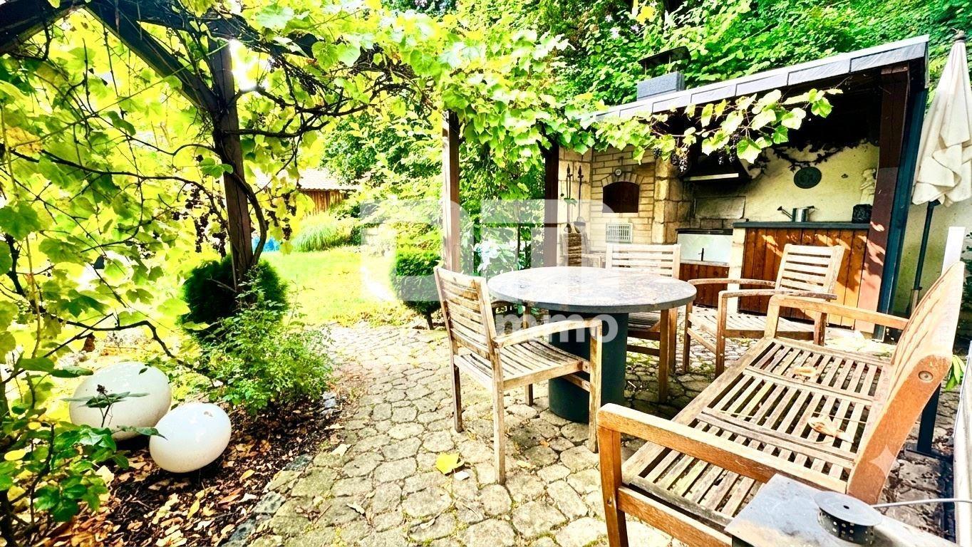 Terrasse mit Sommer Grill Küche