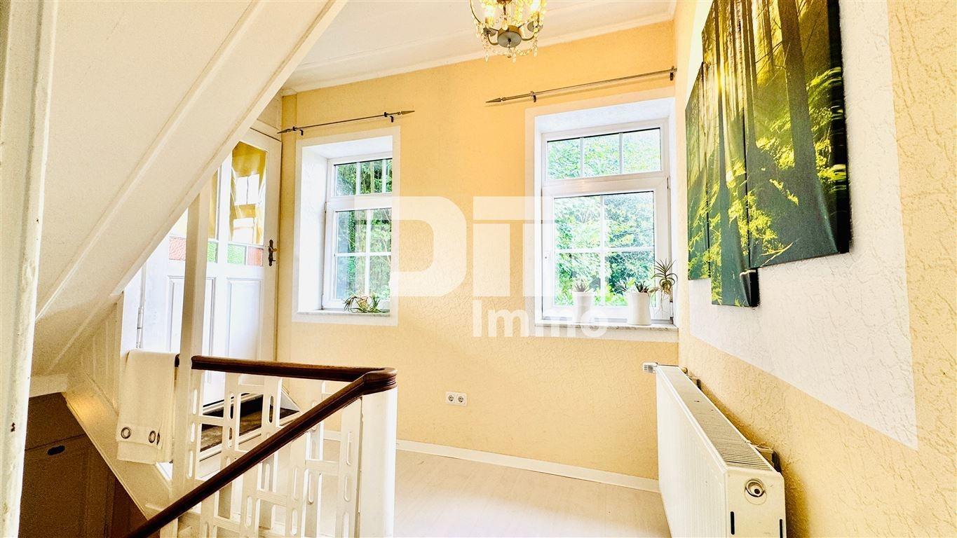 OG / DG Treppenaufgang / Zugang Balkon