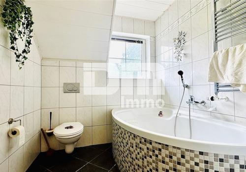 OG / DG Bad / Wanne / Dusche