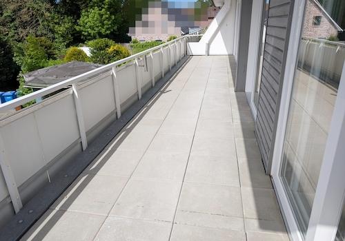 großzügiger Balkon