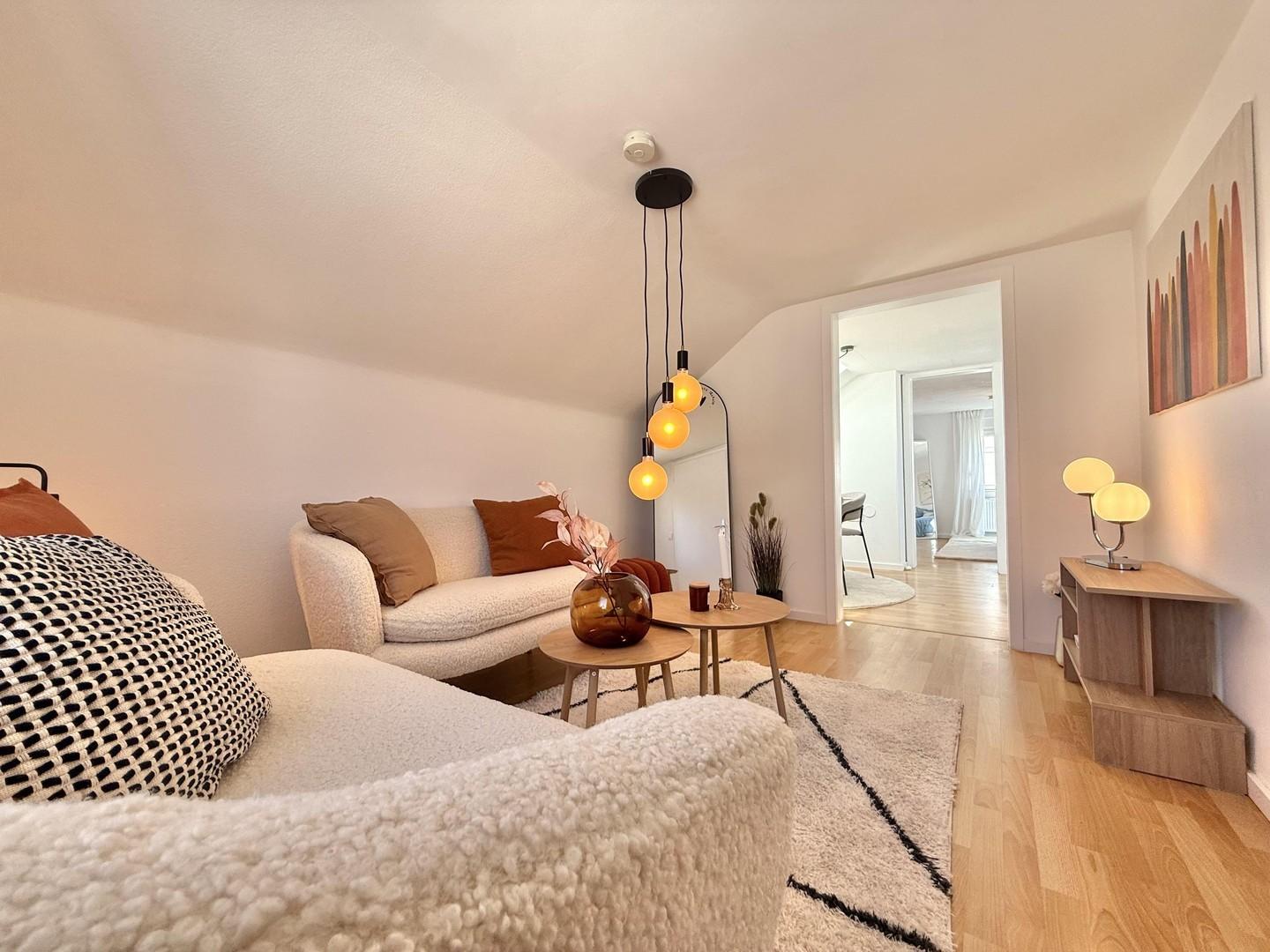 Wohnzimmer DG