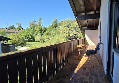 Überdachter Südbalkon