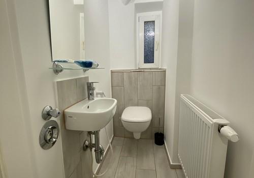 Toilette/Bad