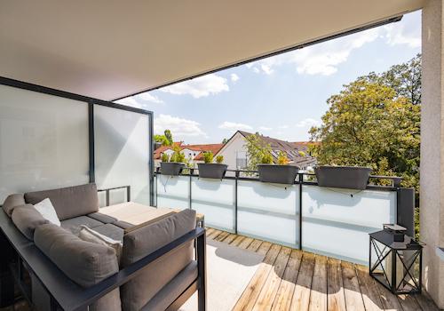 Südbalkon zum Innenhof