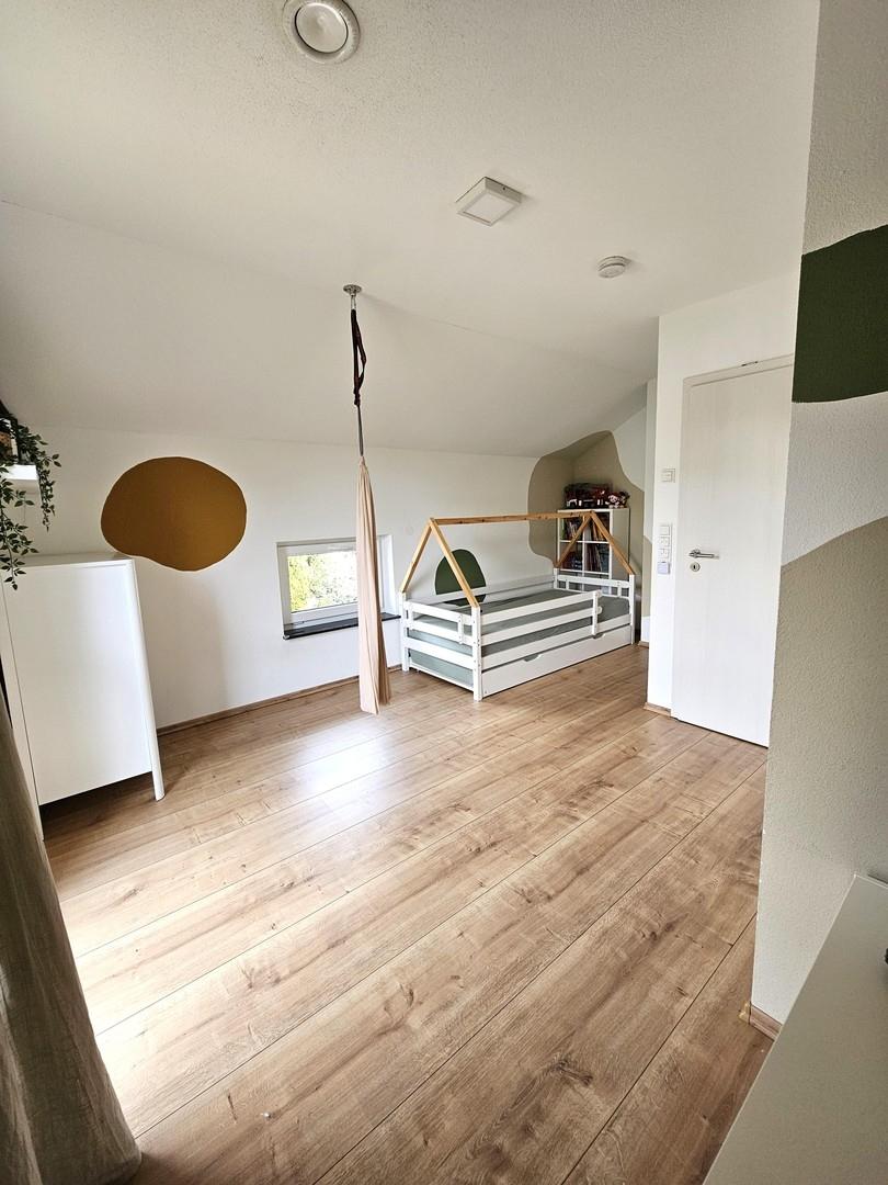 Kinderzimmer (DG)