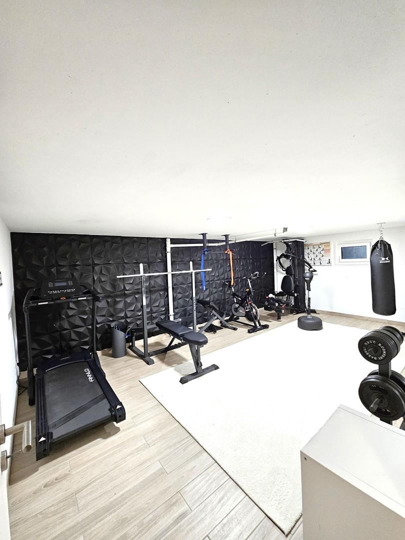 Fitnessraum m. Fußbodenheizung