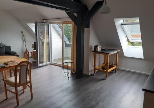 Blick zum Balkon