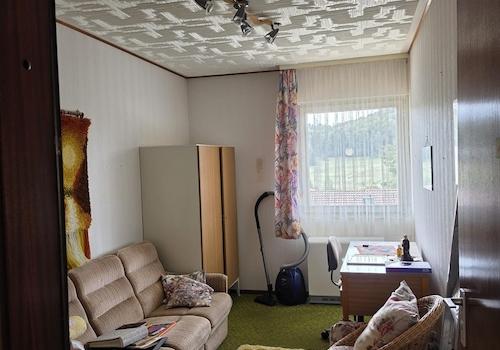 Kinderzimmer Süd mit Ausblick