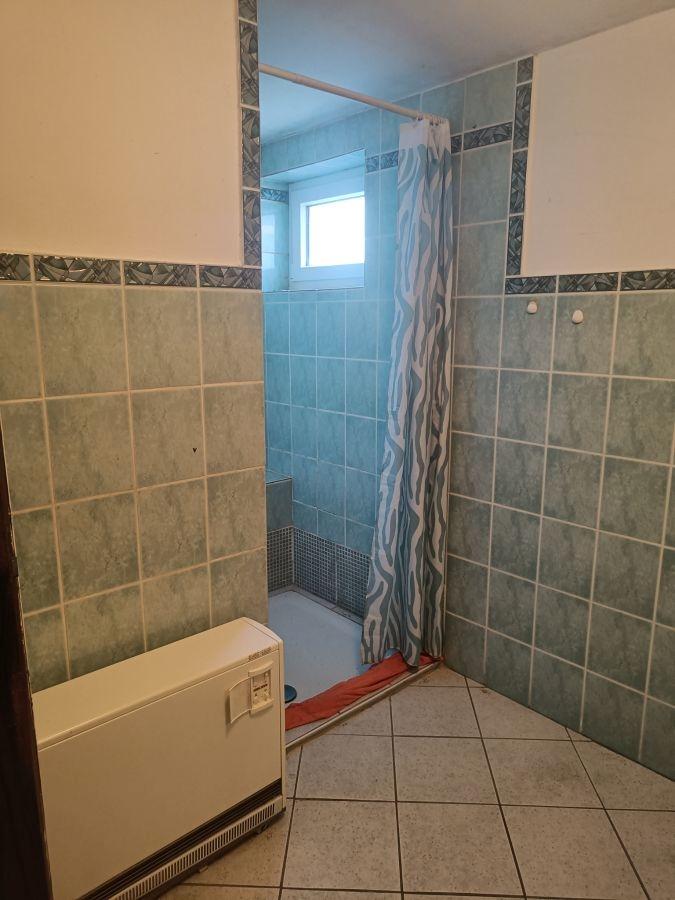Bad mit Dusche