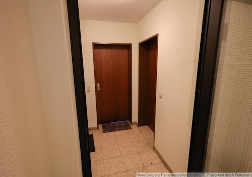 Wohnungstüre rechts