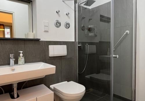 neues Duschbad