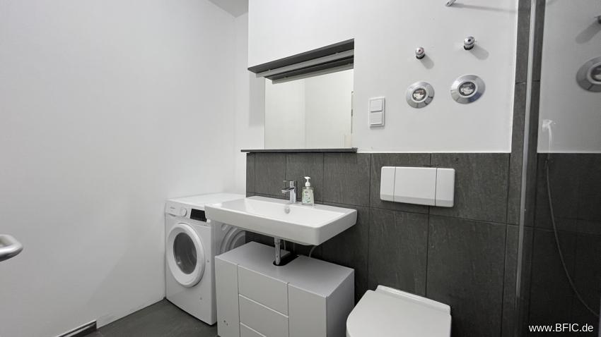 neues Duschbad